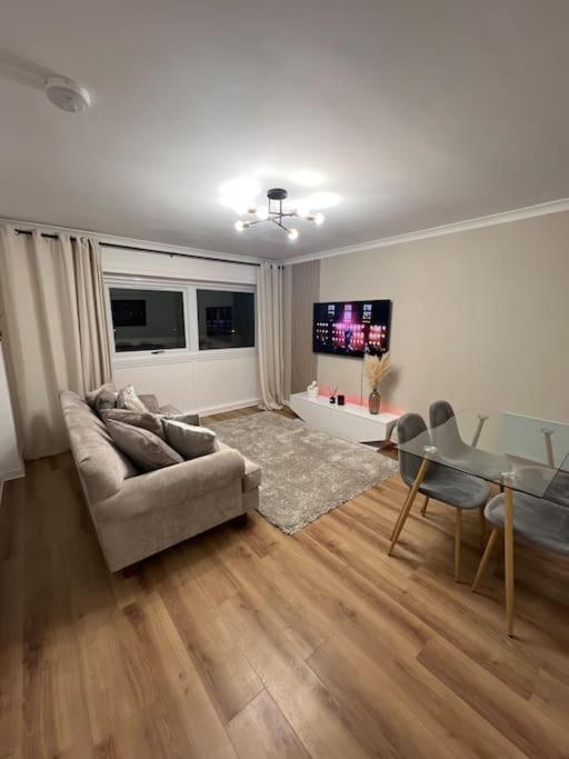 Stunning 2-Bed Apart In The Heart Of Aberdeen* Extérieur photo